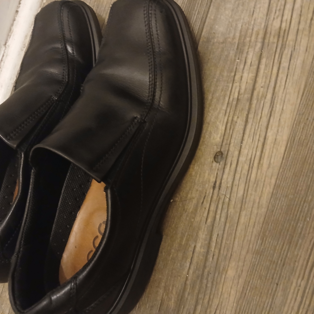 Ecco Men's Black Leather Loafers